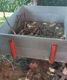 Rimorchio appendice con targa