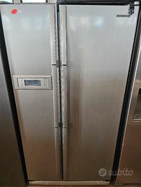 Frigorifero side by side americano Samsung