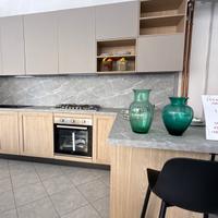 CMB mobili VENDE CUCINA NUOVA CON PENISOLA Arredo3