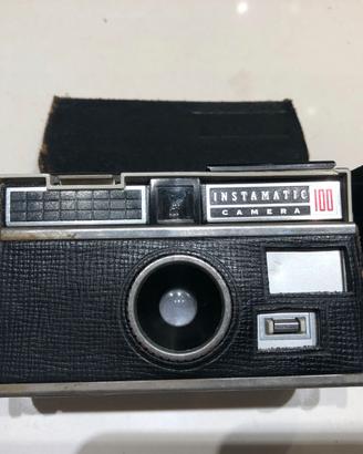 Fotocamera Vintage KODAK INSTAMATIC 100 – Anni '60