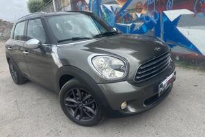 Mini Cooper D Countryman 2.0 Automatica/BI-XENON