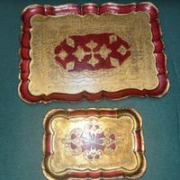 Coppia di vassoi in legno in stile fiorentino