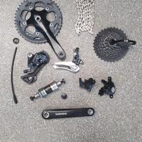 Gruppo SHIMANO Claris 2x8 Road/Gravel