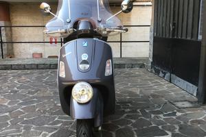 Vespa Gt 250