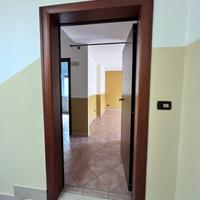 QUADRIVANI AL SECONDO PIANO in zona servita