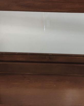 Tavolino in legno