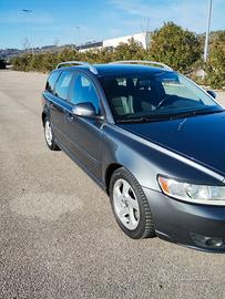 Volvo V 50