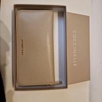 Portafogli Donna COCCINELLE Beige come nuovo