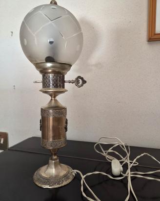 Lampada in argento 
