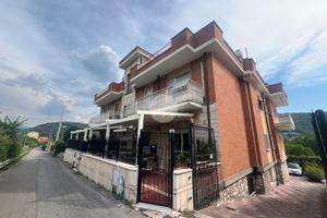 4 LOCALI A TIVOLI