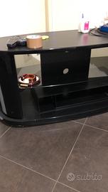 Mobile porta TV ner in resina con ruote