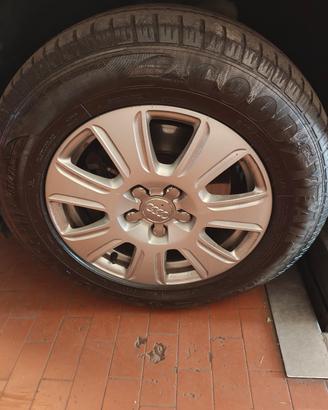 Cerchi + gomme  di 16  Q3 2011 -18 completi 