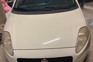 FIAT Grande Punto - 2011