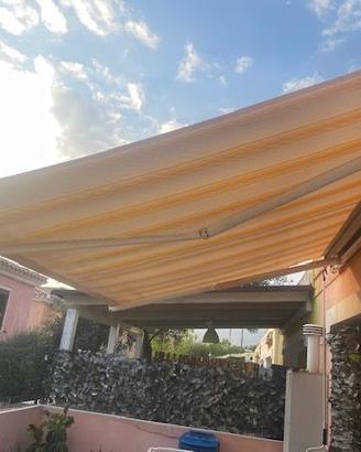 Tenda da sole a bracci da esterno