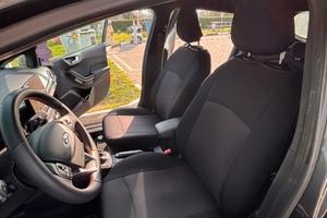 Copri sedili per auto di segmento B