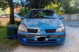 Renault Clio 2001 benzina