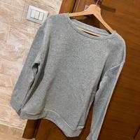 Felpa grigia senza cappuccio a maglioncino