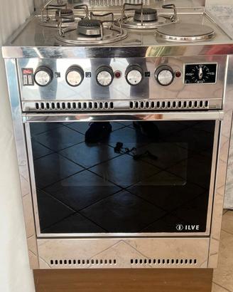 Cucina ILVE del 1970