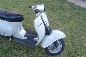 Piaggio Vespa 50 Special (V5B3)