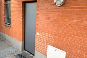 Appartamento/ampio spazio esterno/posto auto