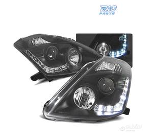 FARI DIURNI NISSAN 350Z 03-05 NERI ADATTABILI XENO
