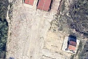 Terreno industriale con fabbricati e attività