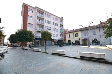 3 LOCALI A BERNAREGGIO