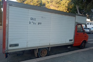 Furgone cassonato ottime condizionu