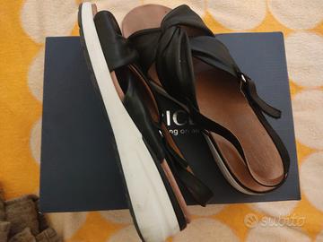 Paio di sandali di CAPRICE, EU 40 in pelle