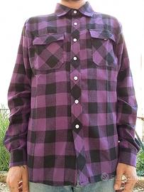 Camicia a scacchi viola e nero 