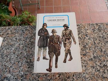 UNIFORMI MILITARI - DELLA SECONDA GUERRA MONDIALE