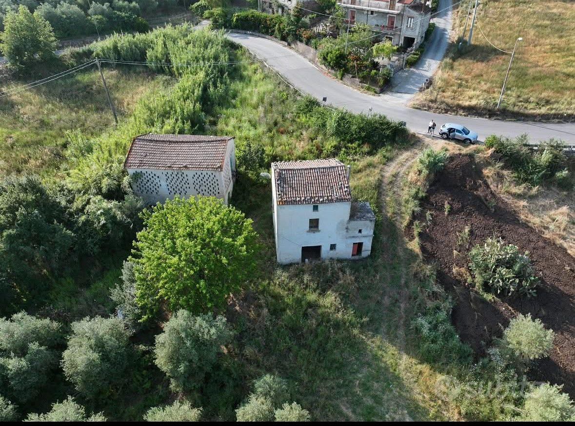 2 ruderi indipendenti a Roccadaspide - Vista 3