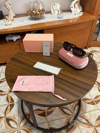 Occhiali miu miu da sole nero e oro