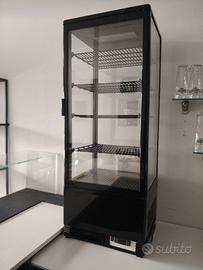 Frigo vetrina da bar.