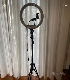 Luce O-ring con piedistallo 