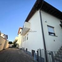 Bilocale con cantina e posto auto
