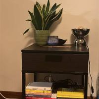 Letto e comodino ikea