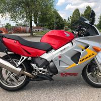 Honda VFR - 1999