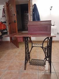 Macchina da cucire SINGER