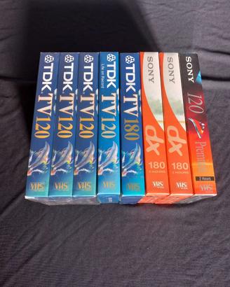 8 videocassette sigillate VHS Sony e TDK