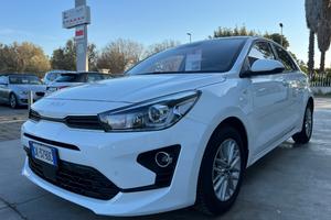 KIA Rio 1.2 DPi 84 CV Style Techno Pack *46.000KM