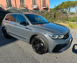 Volkswagen Tiguan 1.5 TSI R-Line - Cambio Autom