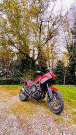 Moto Morini X-CAPE 650 anno 2023 (+accessori)