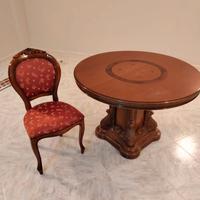 Tavolo estensibile con 4 sedie