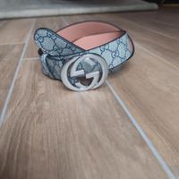 cintura Gucci uomo con logo argento 