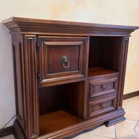 Mobile in noce nazionale da ingresso