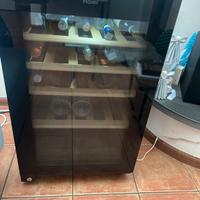 Cantinetta vini Haier