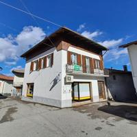 CASA DI TESTA CON DEPENDANCE