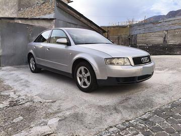 AUDI A4 B6 Berlina