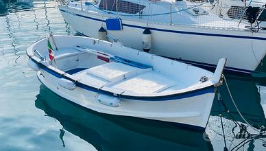 Gozzo ligure 6mt con entrobordo